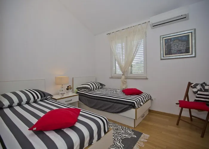 아파트 Sea View, Modern & Spacious *