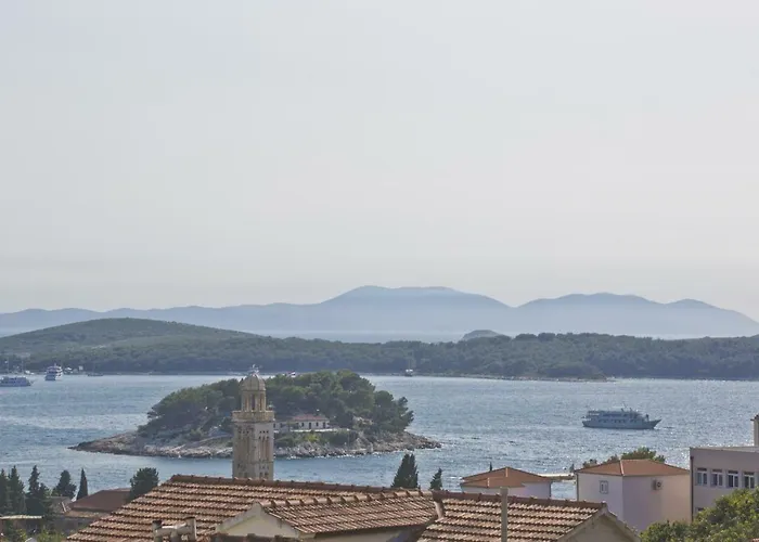 Sea View, Modern & Spacious 아파트 *