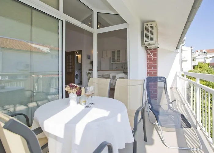 아파트 Sea View, Modern & Spacious *