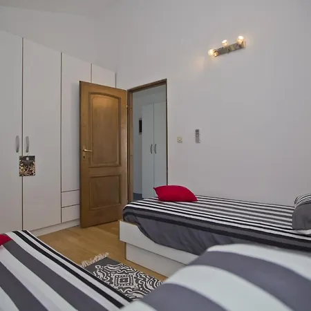 Sea view, modern&spacious apartment